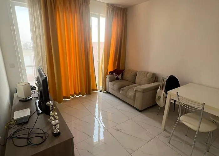 Jasmine Court Penthouse Appartamento Tal-Hriereb